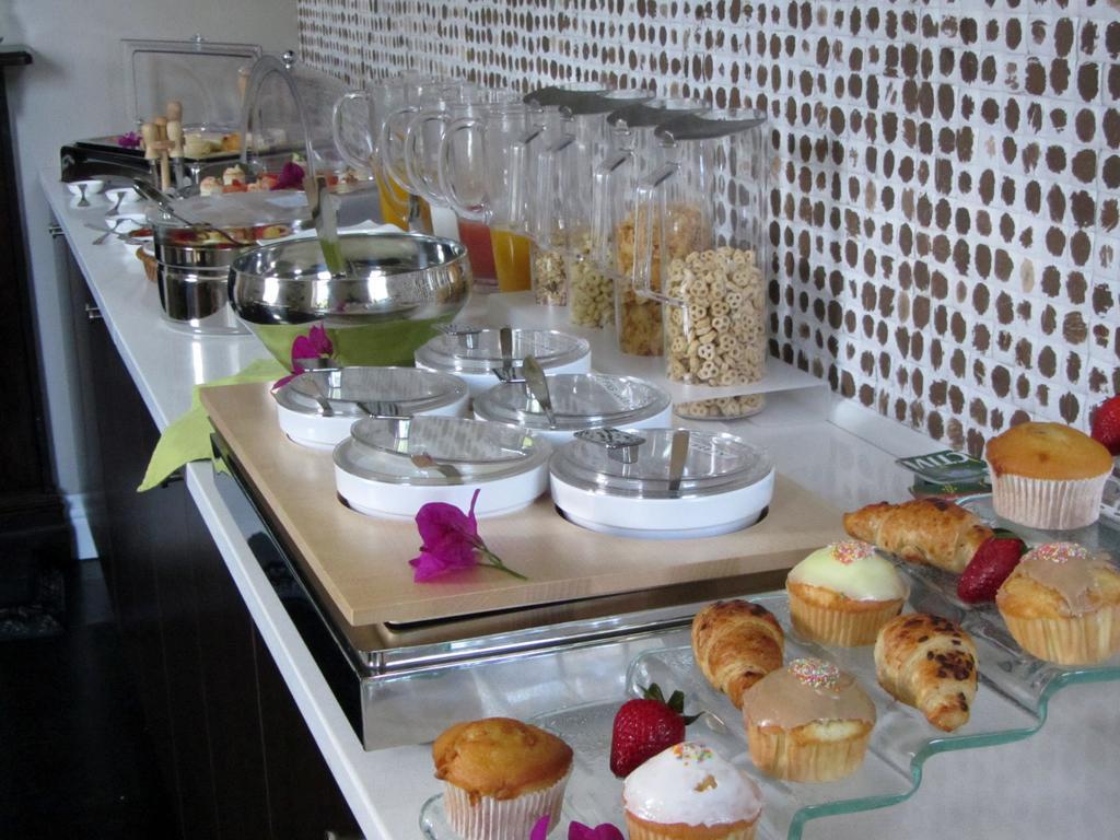 קייפטאון Africanhome Guesthouse מראה חיצוני תמונה