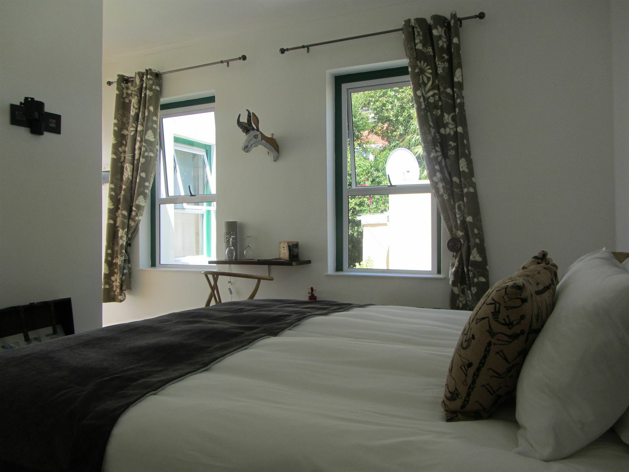 קייפטאון Africanhome Guesthouse מראה חיצוני תמונה